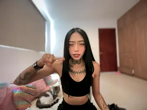 JIORYOvO online show from December 2, 8:33 pm