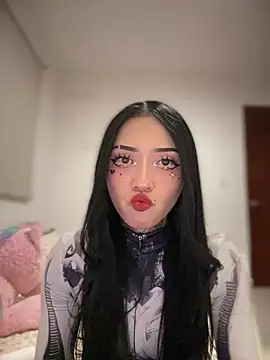 JIORYOvO online show from February 19, 2:44 am