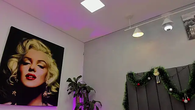 kendra london online show from December 20, 12:42 pm