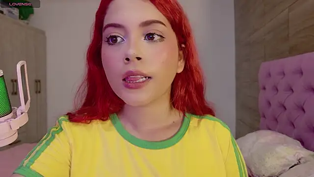 EmillieX online show from January 8, 12:14 am