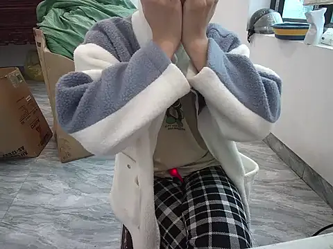 ---Lusi03--- online show from December 17, 12:49 am