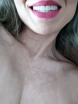 Melzinhasweet online show from December 3, 5:48 pm