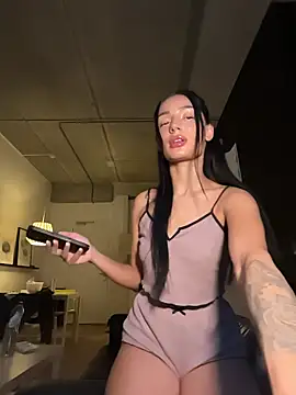 VickyM99 online show from January 15, 4:13 pm