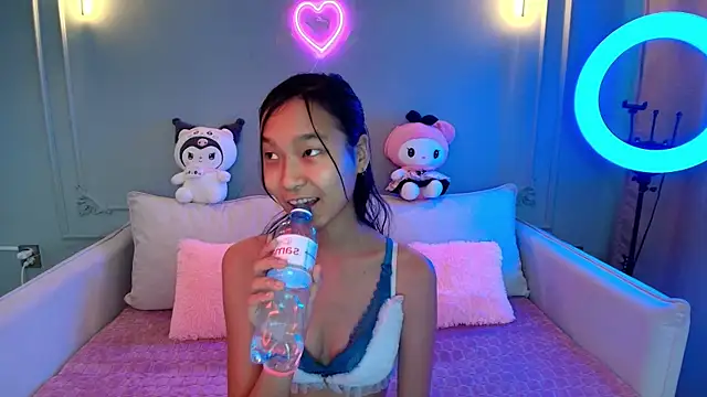 lihnpham online show from December 5, 3:50 am