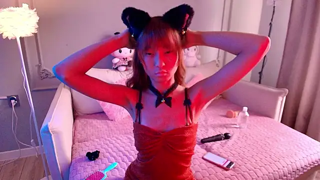 lihnpham online show from March 2, 3:28 am