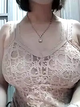 Niramiu online show from February 3, 1:38 am