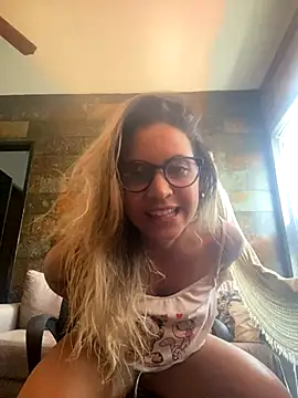 kaakzinha online show from November 5, 2:44 pm