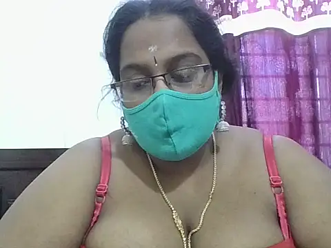 hootypriya online show from February 5, 4:48 am
