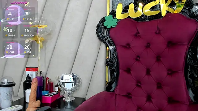 alana-silva online show from March 19, 3:55 am