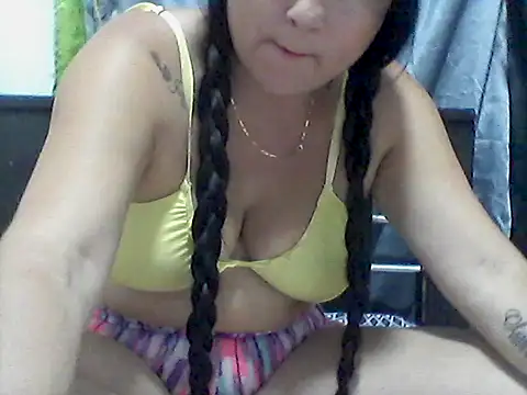 orianaxx01 online show from December 4, 3:42 am