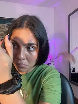 alisaa jhons1 online show from January 19, 1:13 am