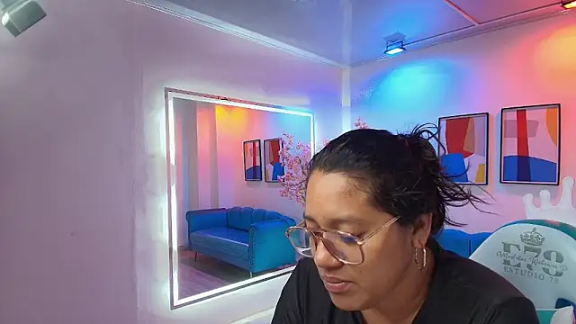 Alondra gomexxx online show from December 3, 3:42 am