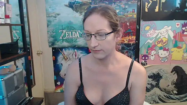 Savanah Banana  online show from December 2, 11:12 am