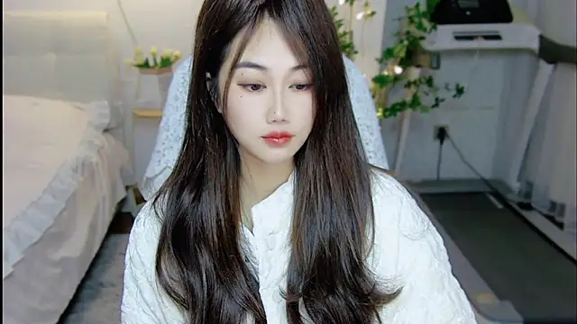 tutumissy online show from December 4, 1:13 pm