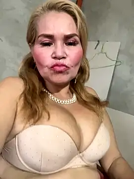 dirty mother3 online show from December 13, 9:21 pm