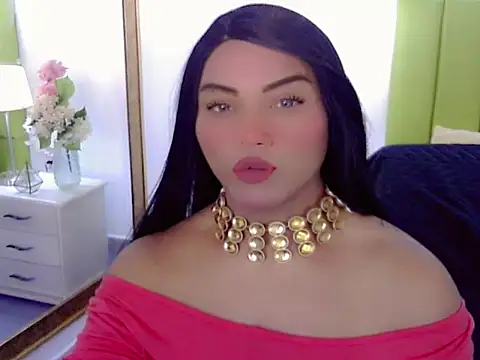 sebastian cruz  online show from December 3, 8:00 pm