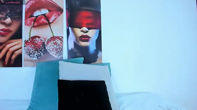 Andhrea Vale online show from January 16, 12:12 pm