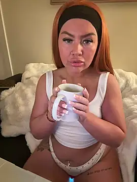LillieMaee online show from May 14, 10:04 pm