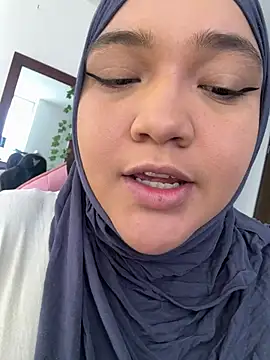 sweetmuslim01 online show from January 10, 5:28 pm