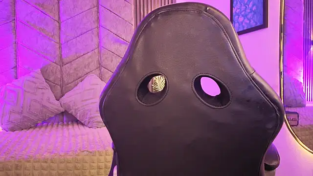 AuroraLanee  online show from November 13, 7:24 pm