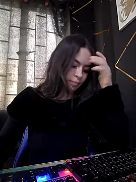 emilygrooe online show from February 23, 10:09 pm