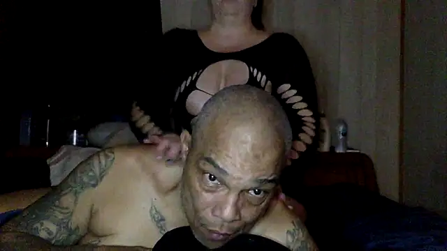KSQUEEN online show from November 29, 6:39 am