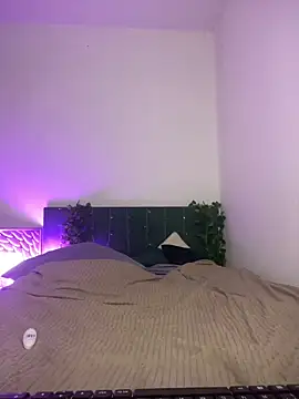 Angela bounce online show from November 8, 10:04 pm