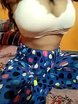 Sexy Divya   online show from March 20, 7:13 am