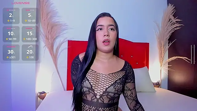 Amy Leah online show from May 6, 1:15 pm