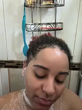 Nicolitalalinda online show from March 2, 4:12 am