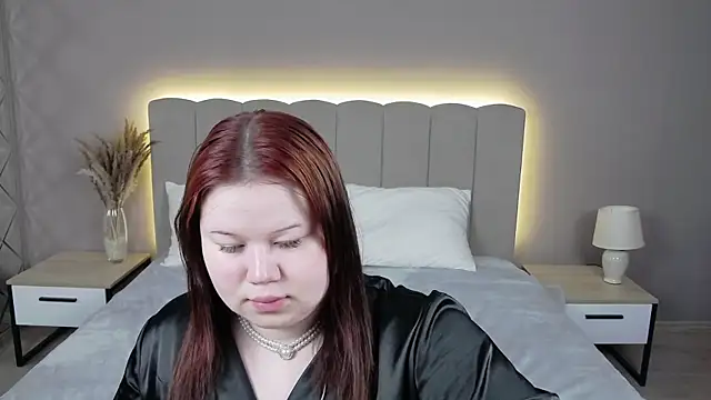 EvaNova  online show from April 11, 9:13 am