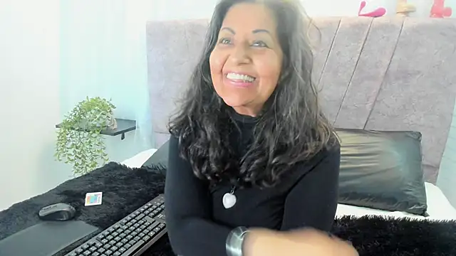 Victoriaa Anderson online show from March 20, 8:14 pm