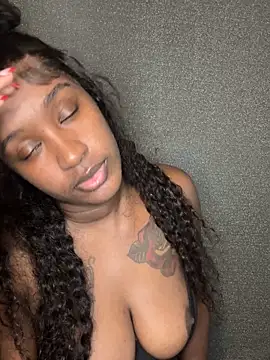 ToyaThick online show from November 25, 6:26 am