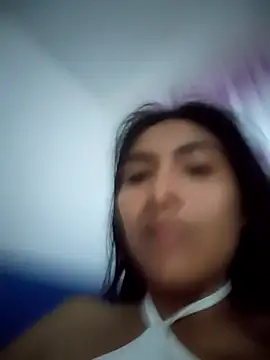 Uvit online show from April 4, 4:06 pm