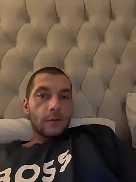 Kinkycouple142 online show from January 18, 8:49 pm