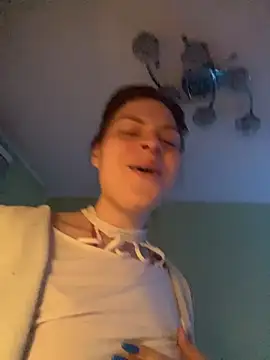 Dona Mafia online show from April 25, 7:33 pm