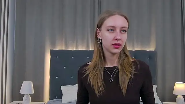 RachaelCute online show from January 13, 9:46 am