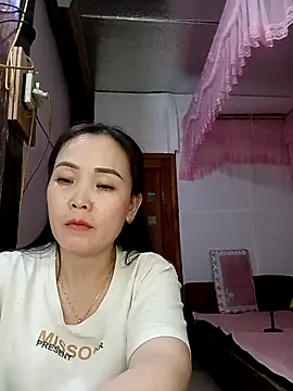 Feeling-hot online show from February 27, 2:39 pm