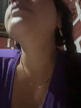 diamore3377 online show from February 18, 6:01 am