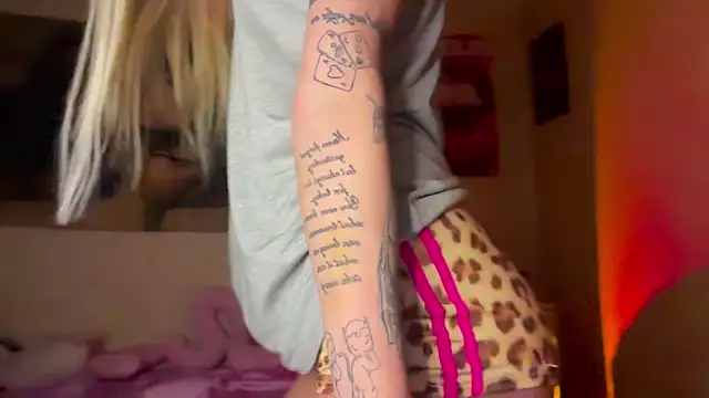 Emily Di1 online show from February 8, 11:07 pm