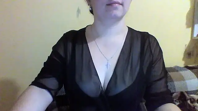 Vitalina282128 online show from November 26, 1:17 am