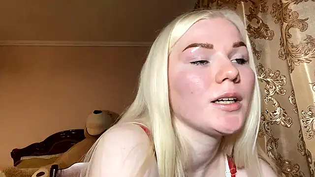 LynellMahe online show from November 22, 10:40 am