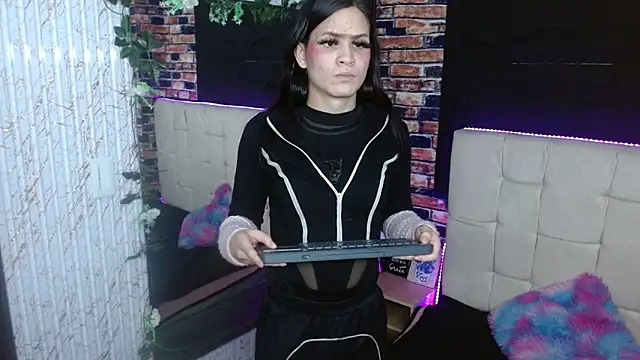 madalia303av online show from November 21, 4:14 am