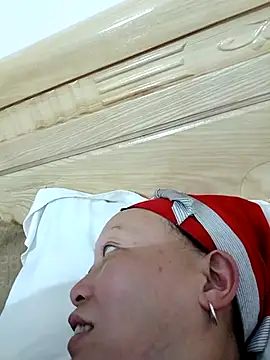 girl-hot2x online show from February 8, 2:32 pm