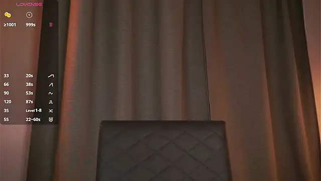 NanceeWestaway online show from December 22, 6:33 pm