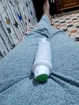 Tota sexi online show from April 16, 9:39 pm