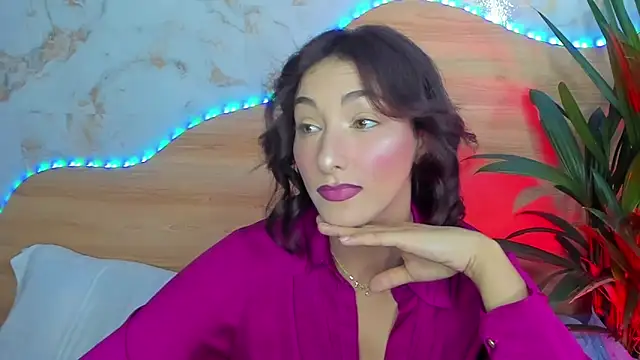 kirakay1 online show from December 3, 3:53 am