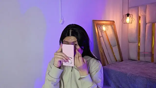 Brandy collinss online show from February 11, 11:33 am