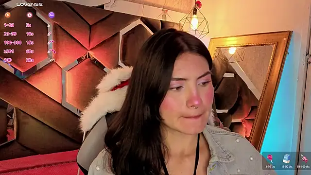 Brandy collinss online show from April 4, 11:20 am