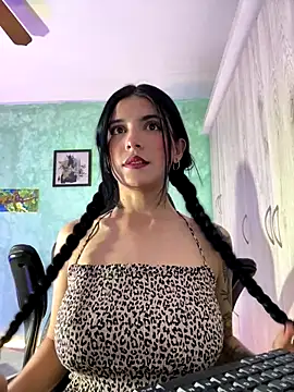 Cristal Cerati  online show from December 4, 10:32 pm